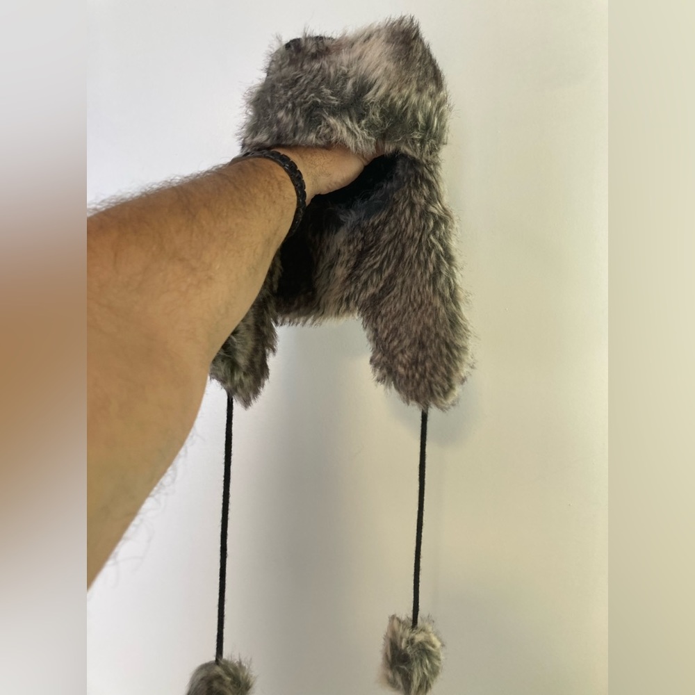 Surell Black Winter Hat w/ Pom Poms